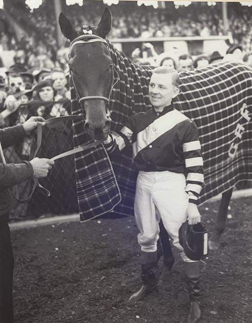 Seabiscuit Becomes Leading Money Winner