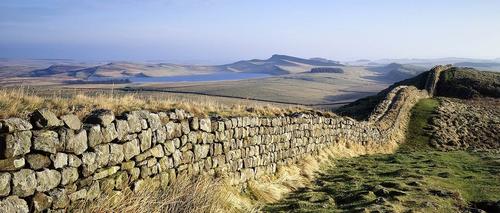 Hadrian's Wall is built 